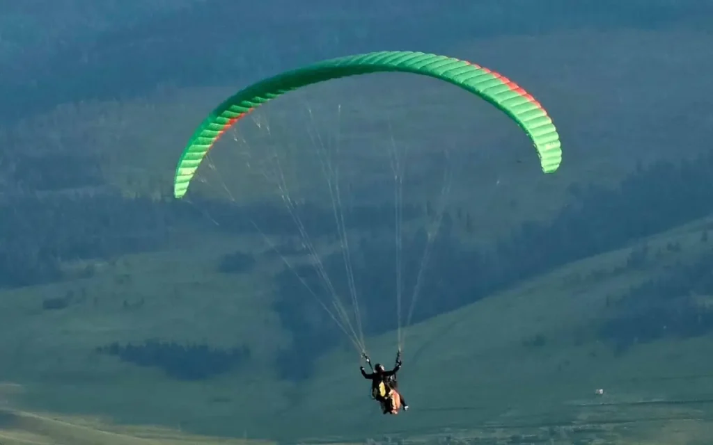 Paragliding